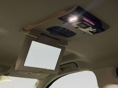 Used 2014 Chevrolet Silverado 1500 LTZ image 22