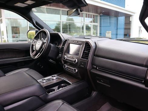 Used 2021 Ford Expedition Max Limited AWD/4WD image 21