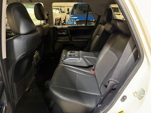 Used 2019 Toyota 4Runner Limited AWD/4WD image 12