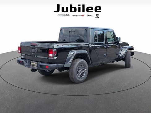 New 2026 Jeep Gladiator Sport AWD/4WD image 5