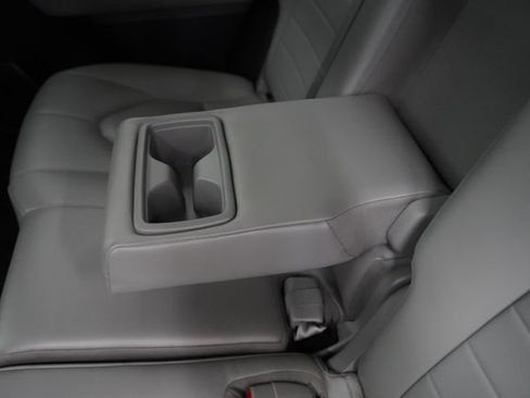 Used 2023 Toyota Highlander XLE AWD/4WD image 64