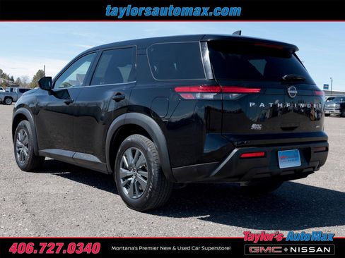 Used 2024 Nissan Pathfinder S image 36