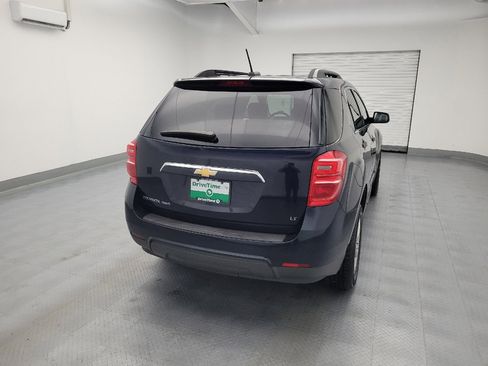 Used 2017 Chevrolet Equinox LT w/ Convenience Package AWD/4WD image 7