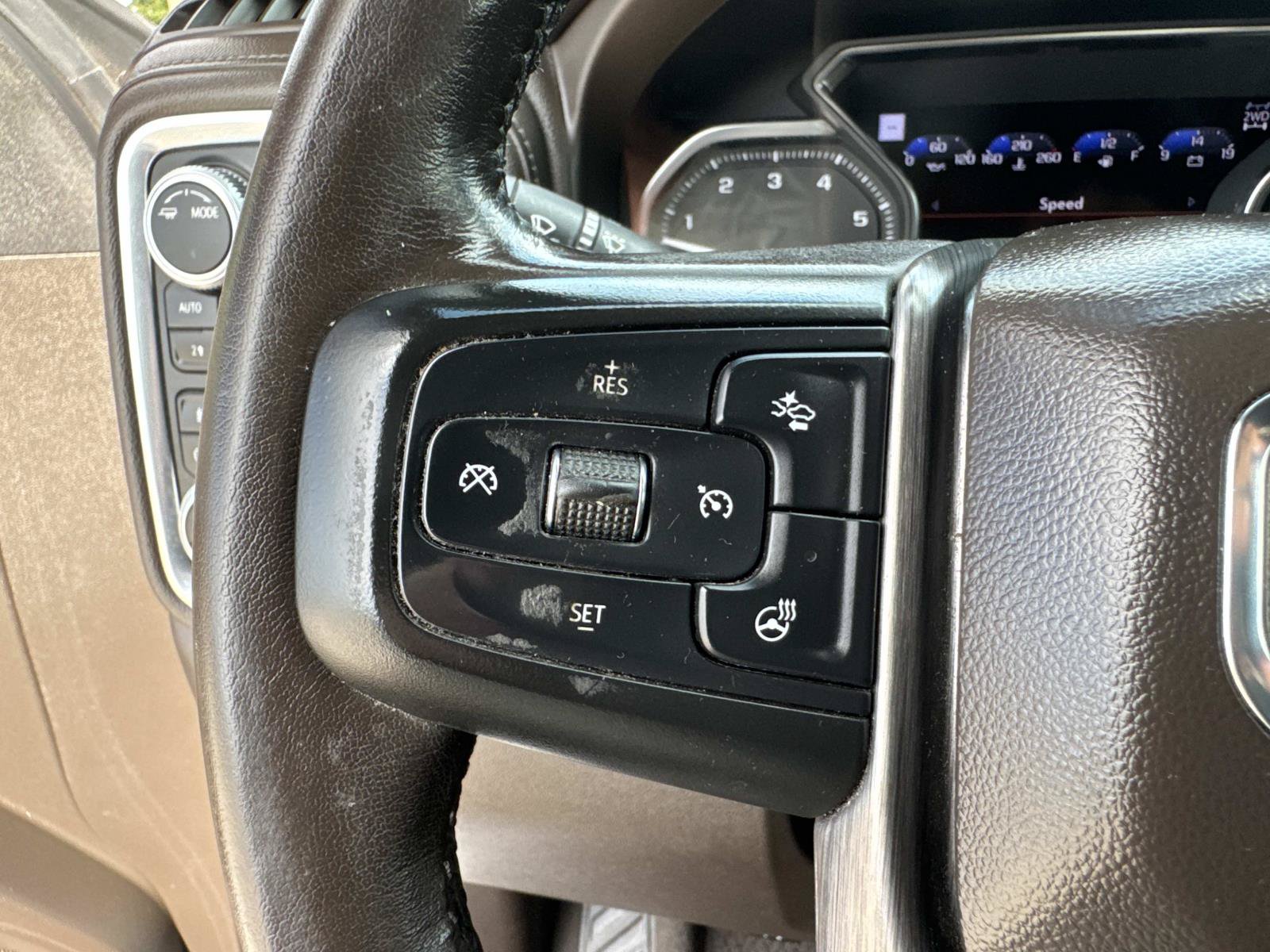 Used 2020 GMC Sierra 1500 Denali w/ Denali Ultimate Package AWD/4WD image 38