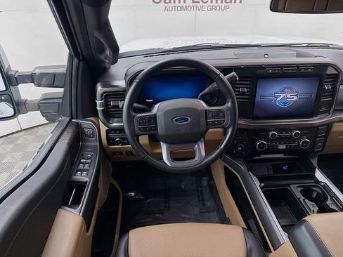 Used 2023 Ford F350 Lariat w/ Chrome Package image 23