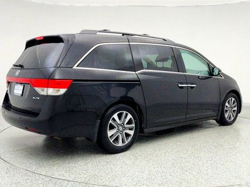 Used 2016 Honda Odyssey Touring Elite image 5