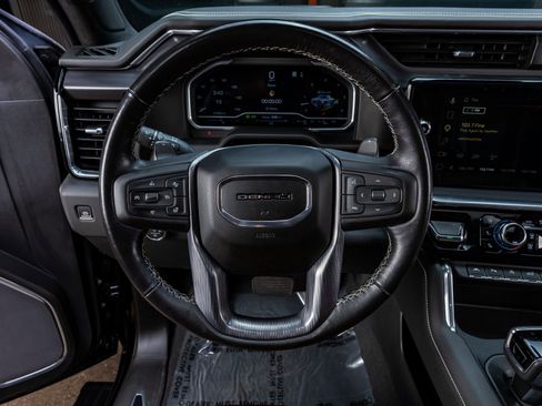 Used 2023 GMC Sierra 1500 Denali Ultimate AWD/4WD image 19