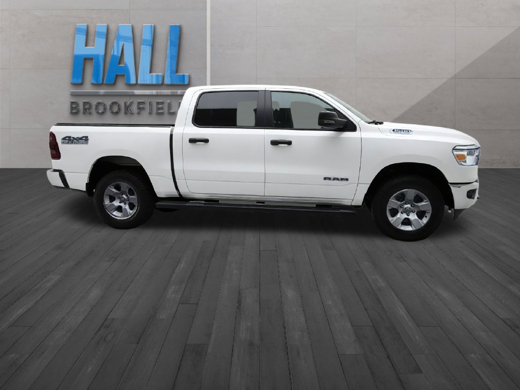 Used 2023 RAM 1500 Big Horn AWD/4WD image 7