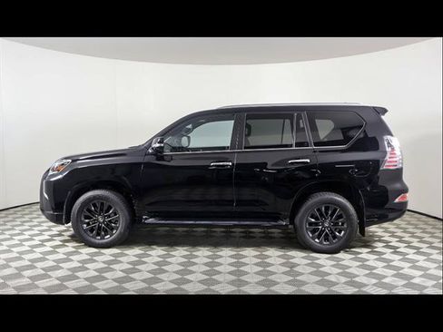 Used 2021 Lexus GX 460 Premium w/ Premium Package AWD/4WD image 3