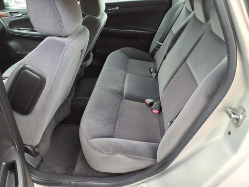 Used 2010 Chevrolet Impala LS image 13