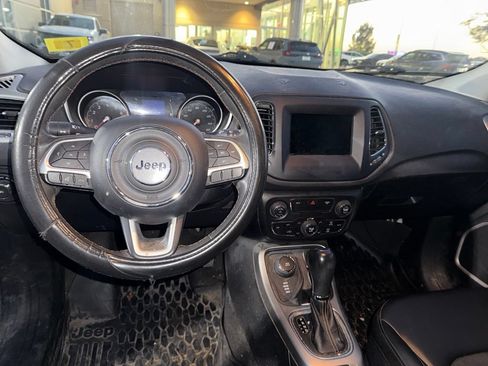 Used 2021 Jeep Compass Latitude AWD/4WD image 15