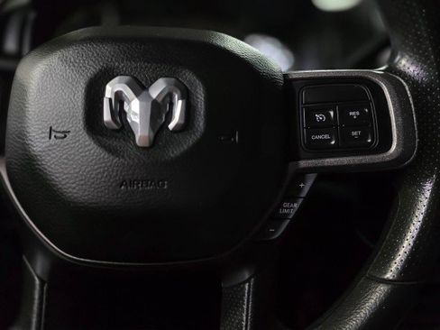 Used 2020 RAM 2500 Tradesman w/ Chrome Appearance Group image 21