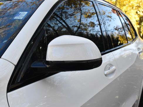 Used 2023 BMW X5 sDrive40i w/ M Sport Package image 17