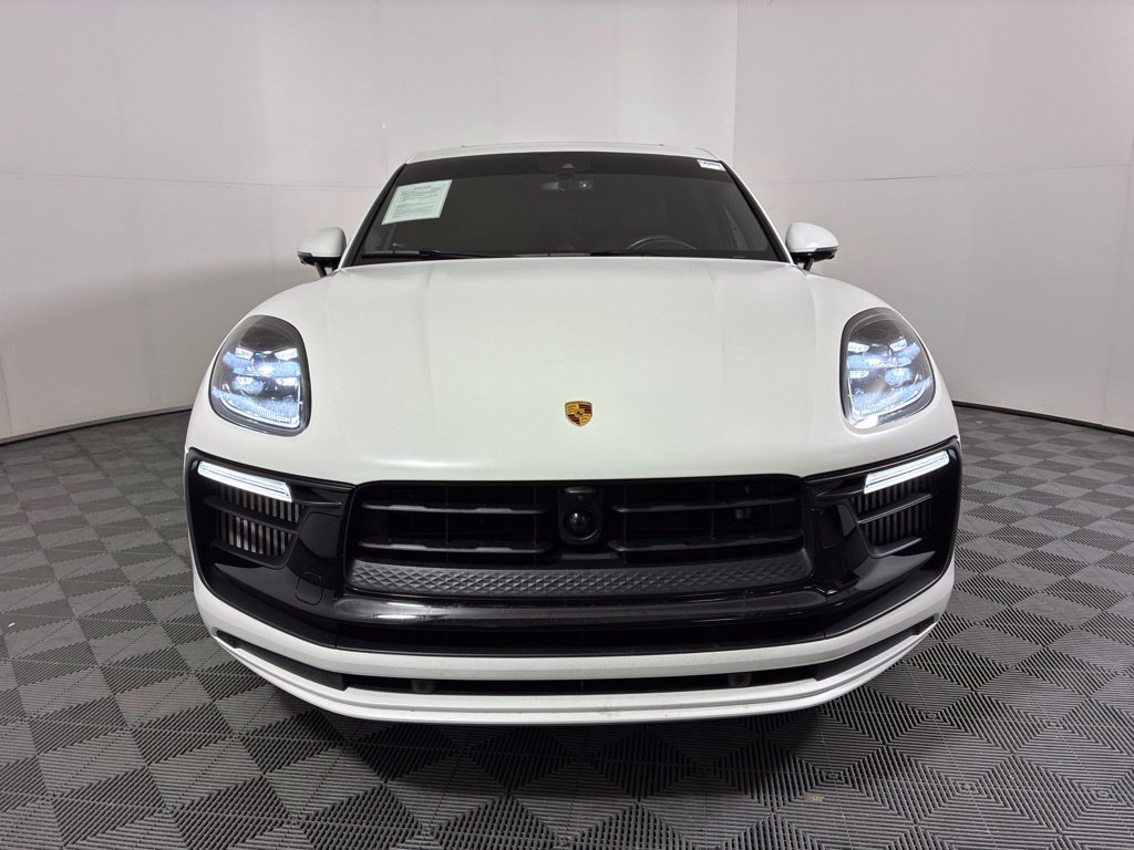 Used 2023 Porsche Macan GTS AWD/4WD image 3