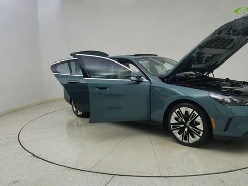 Used 2026 BMW 530i RWD image 71