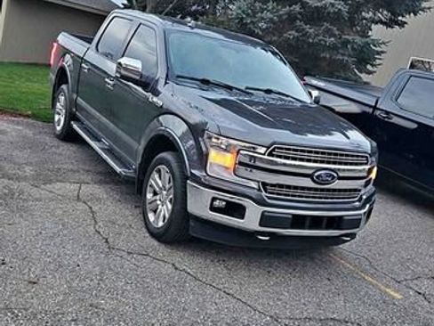 Used 2018 Ford F150 Lariat w/ Equipment Group 501A Mid AWD/4WD image 6