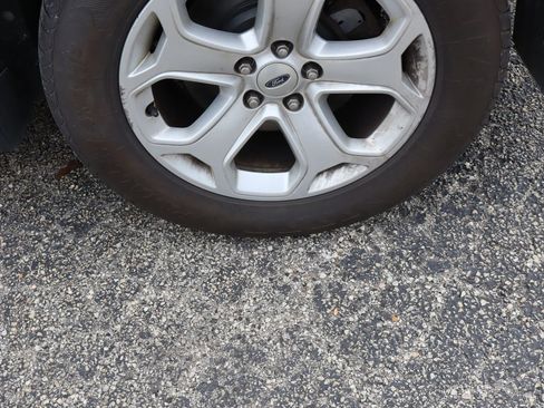 Used 2013 Ford Edge SEL image 26