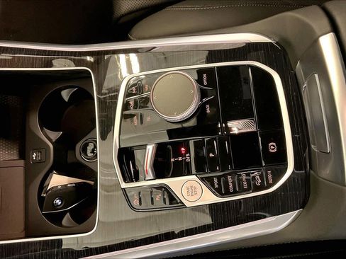 New 2026 BMW X5 xDrive40i w/ M Sport Package image 7