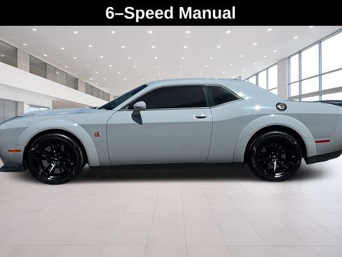 Used 2021 Dodge Challenger R/T Scat Pack RWD image 7