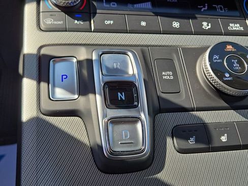 Used 2024 Hyundai Palisade SEL w/ Premium Package AWD/4WD image 14