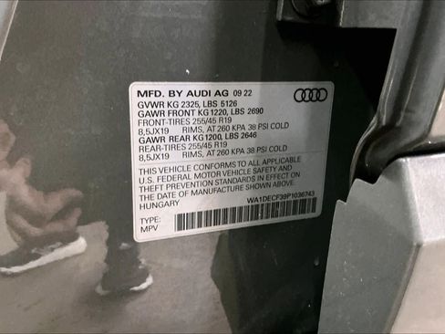 Used 2023 Audi Q3 2.0T Premium w/ Black Optic Sport Package image 36