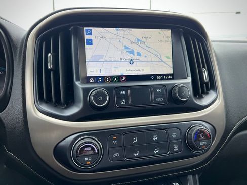 Used 2021 GMC Canyon Denali image 46