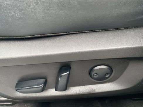 Used 2024 Mitsubishi Outlander SE image 20