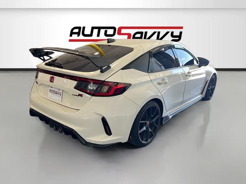 Used 2024 Honda Civic Type R image 7