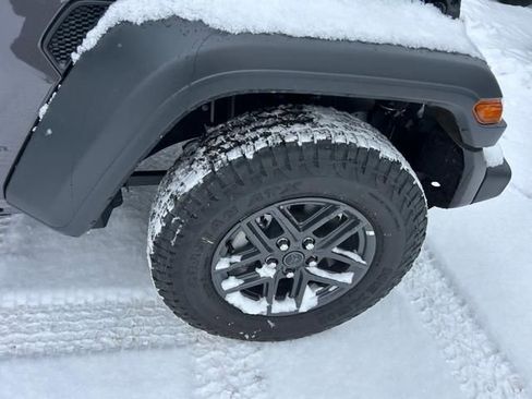 New 2025 Jeep Wrangler Unlimited Sport AWD/4WD image 33