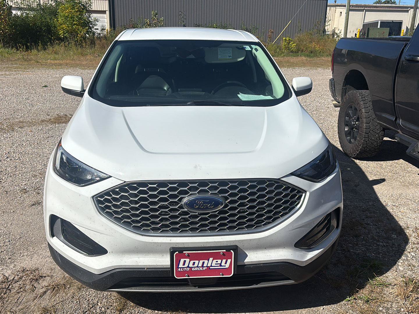 Used 2024 Ford Edge SEL AWD/4WD image 2