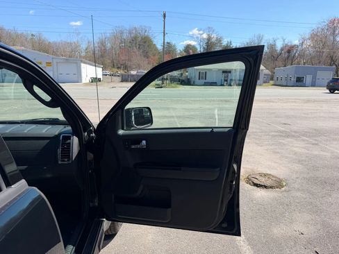 Used 2012 Ford Escape Limited image 14