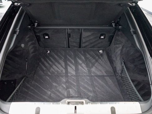 Used 2020 Porsche Panamera image 35