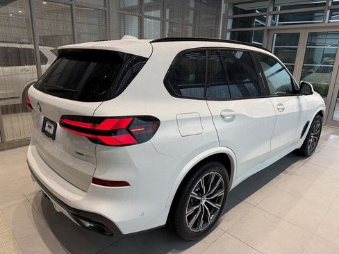 New 2026 BMW X5 xDrive40i w/ M Sport Package image 6