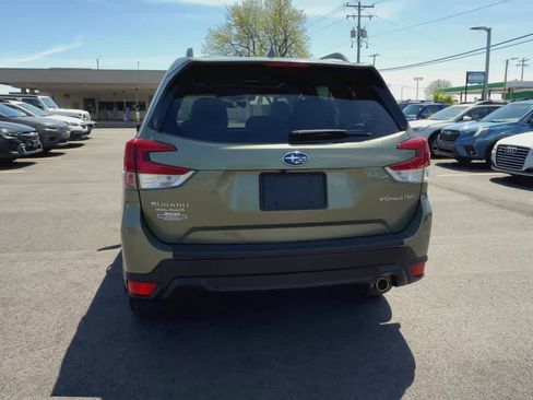 Used 2020 Subaru Forester Limited AWD/4WD image 7