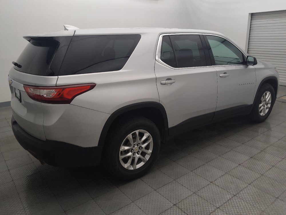 Used 2020 Chevrolet Traverse LS FWD image 10