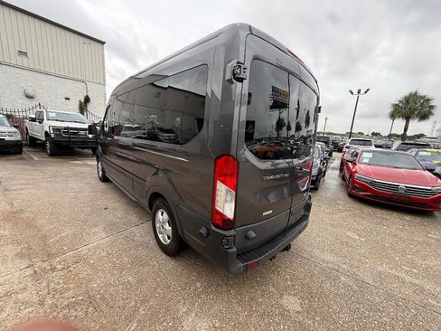 Used 2017 Ford Transit 350 XLT RWD image 7