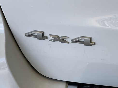Used 2018 Jeep Grand Cherokee Summit AWD/4WD image 11