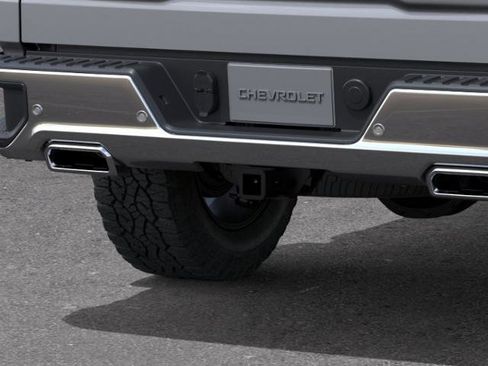 New 2026 Chevrolet Silverado 1500 LTZ w/ LTZ Premium Package AWD/4WD image 14