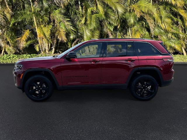 New 2026 Jeep Grand Cherokee Limited w/ Limited Altitude Package RWD image 2