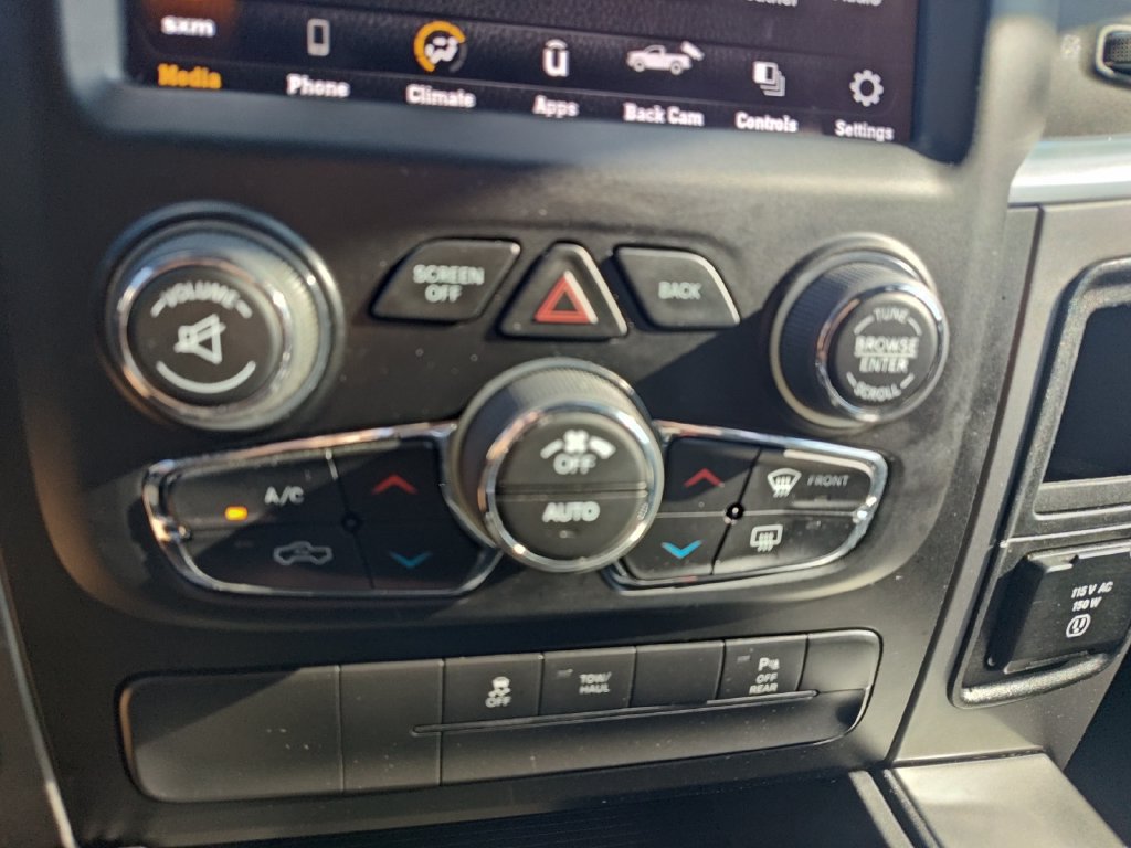 Used 2021 RAM 1500 Warlock w/ Luxury Group AWD/4WD image 22