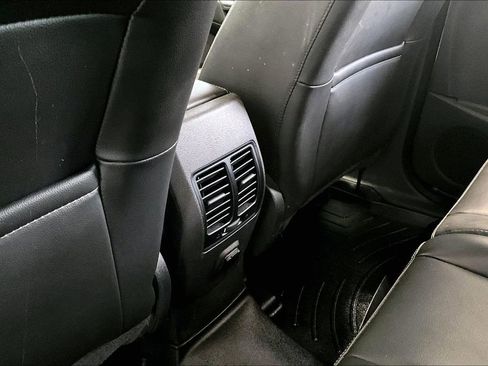 Used 2018 Ford Escape SEL w/ Canadian Touring Package image 10