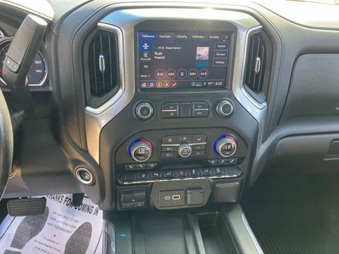 Used 2022 Chevrolet Silverado 2500 LTZ w/ LTZ Convenience Package AWD/4WD image 20