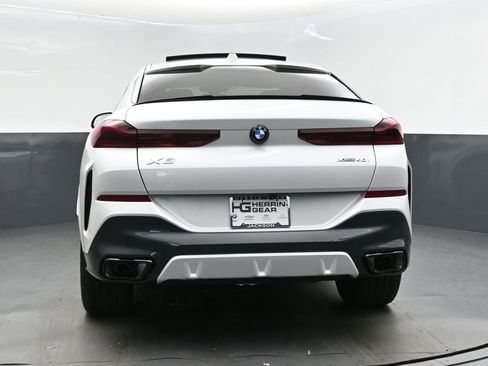 New 2026 BMW X6 xDrive40i w/ Climate Comfort Package image 6
