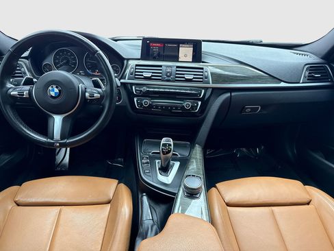 Used 2018 BMW 330i xDrive Sedan w/ M Sport Package AWD/4WD image 20