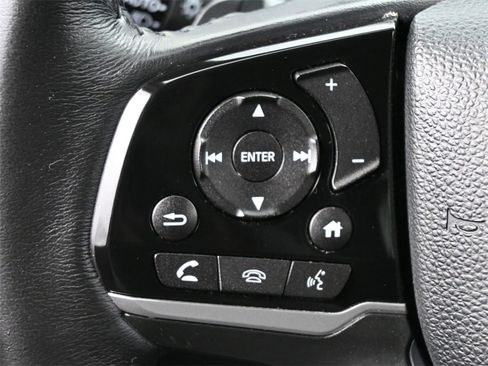 Used 2019 Honda Pilot Touring image 7