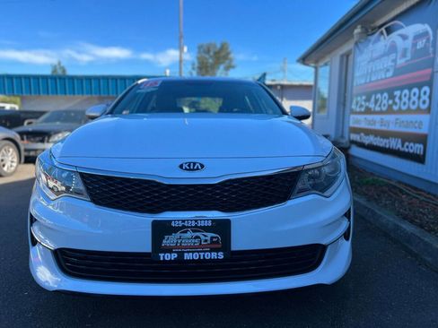 Used 2016 Kia Optima LX w/ Option Group 014 image 9