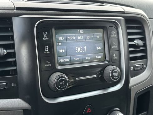 Used 2018 RAM 3500 Tradesman w/ Chrome Appearance Group image 17