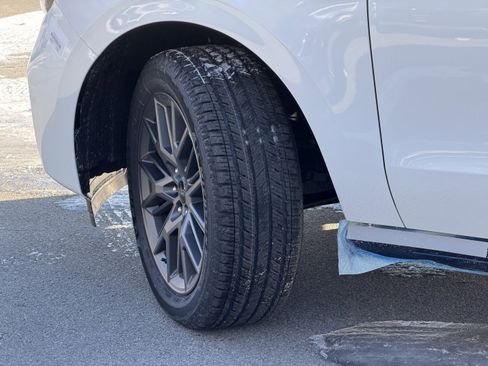 New 2025 Ford Expedition Max Platinum w/ Stealth Performance Package image 7