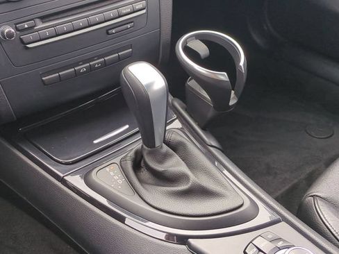 Used 2013 BMW 128i Convertible RWD image 9