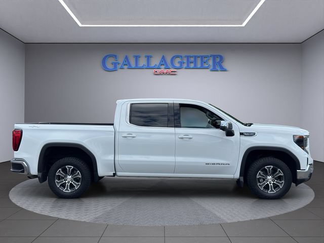 Used 2024 GMC Sierra 1500 SLE w/ Preferred Package AWD/4WD image 3